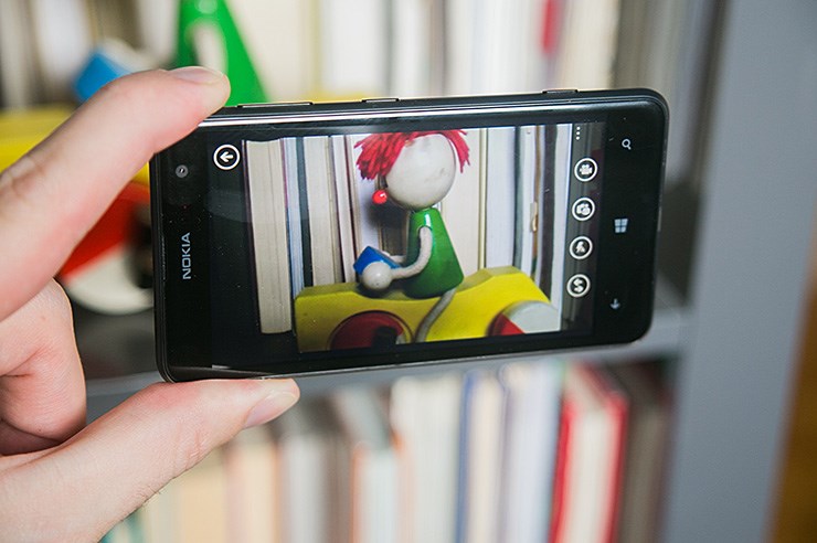 Nokia Lumia 625 (9).jpg